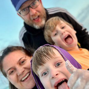 Meet your Posher, Lori